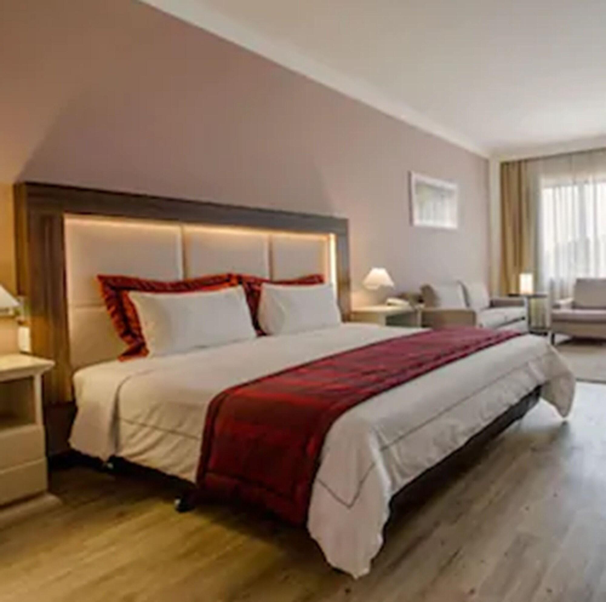 Hotel Transamerica 상파울루 외부 사진 A bedroom at the hotel