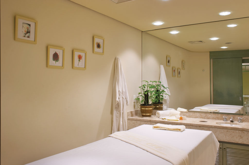 Hotel Transamerica 상파울루 외부 사진 A treatment room at the spa