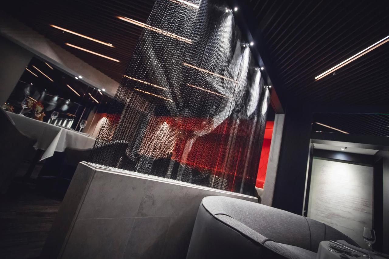 Hotel Transamerica 상파울루 외부 사진 The interior of the lounge