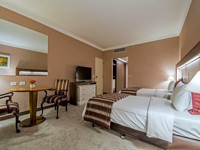 Hotel Transamerica 상파울루 외부 사진 A room at the hotel